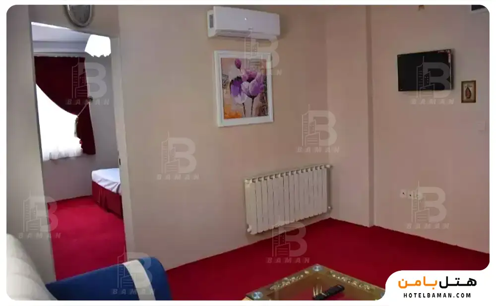 اتاق یک تخته با ظرفیت یک نفر